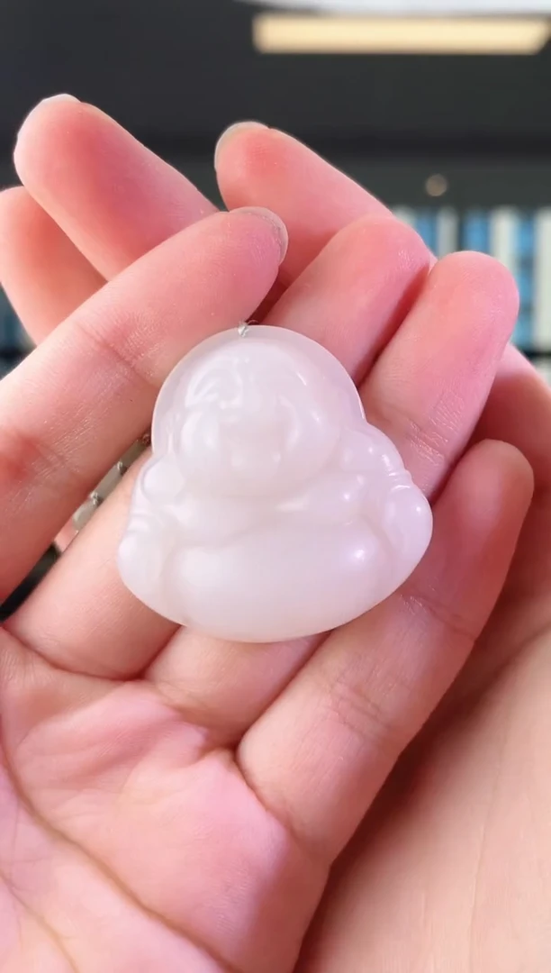 和田玉未镶嵌颈饰佛公 xp