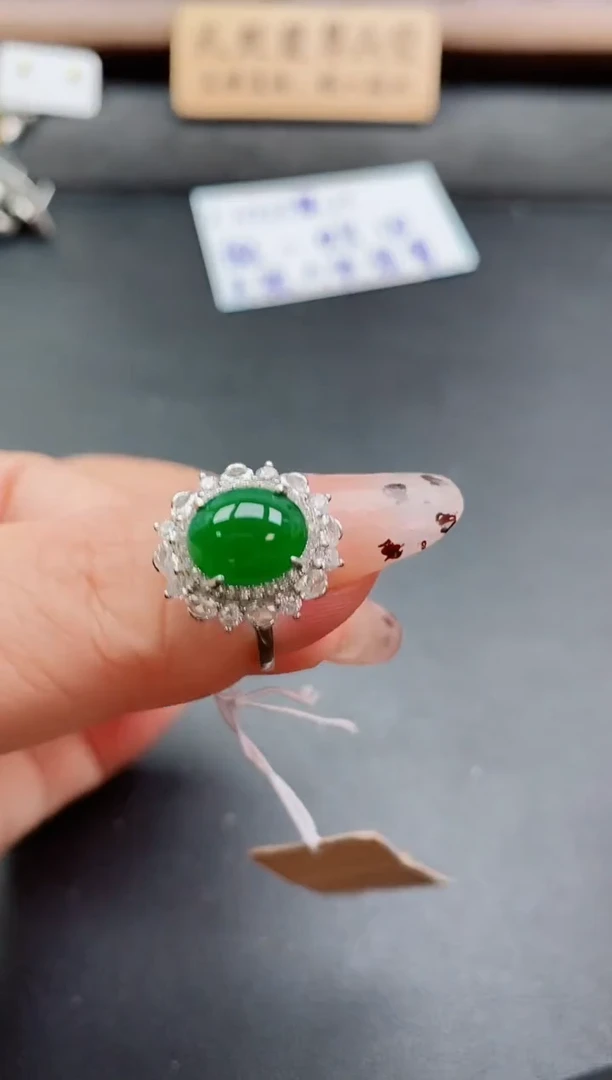 银S925镶嵌戒指翡翠1