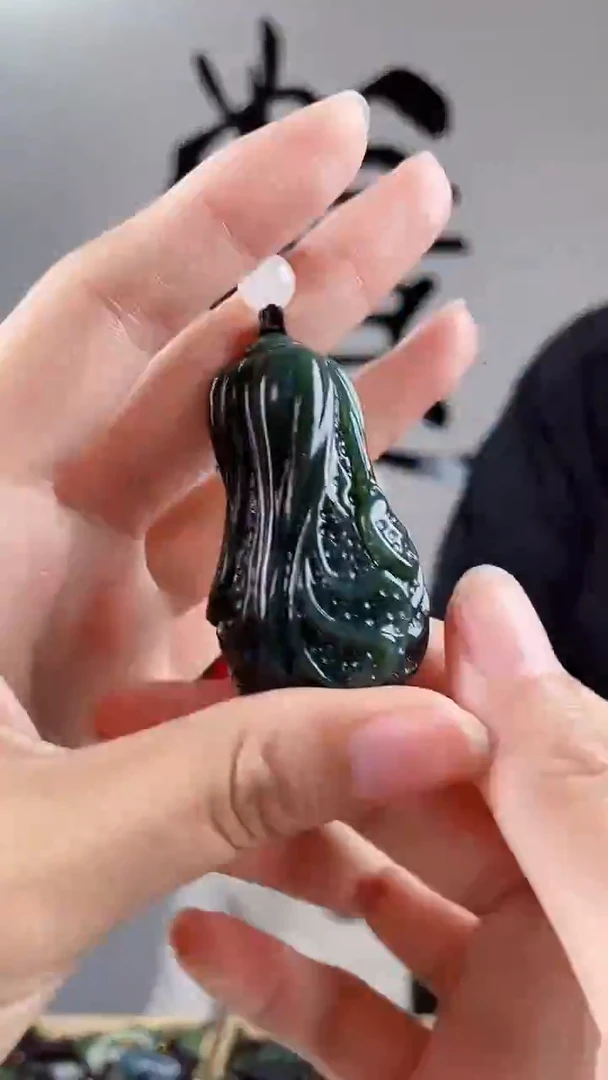 和田玉未镶嵌颈饰拍一发一，多样性发货