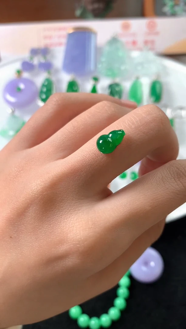 未镶嵌定制翡翠  裸石（镶嵌定制）