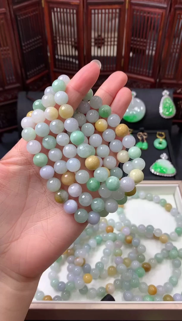 【闪购商品】翡翠手串未镶嵌手串（多样性发其一）