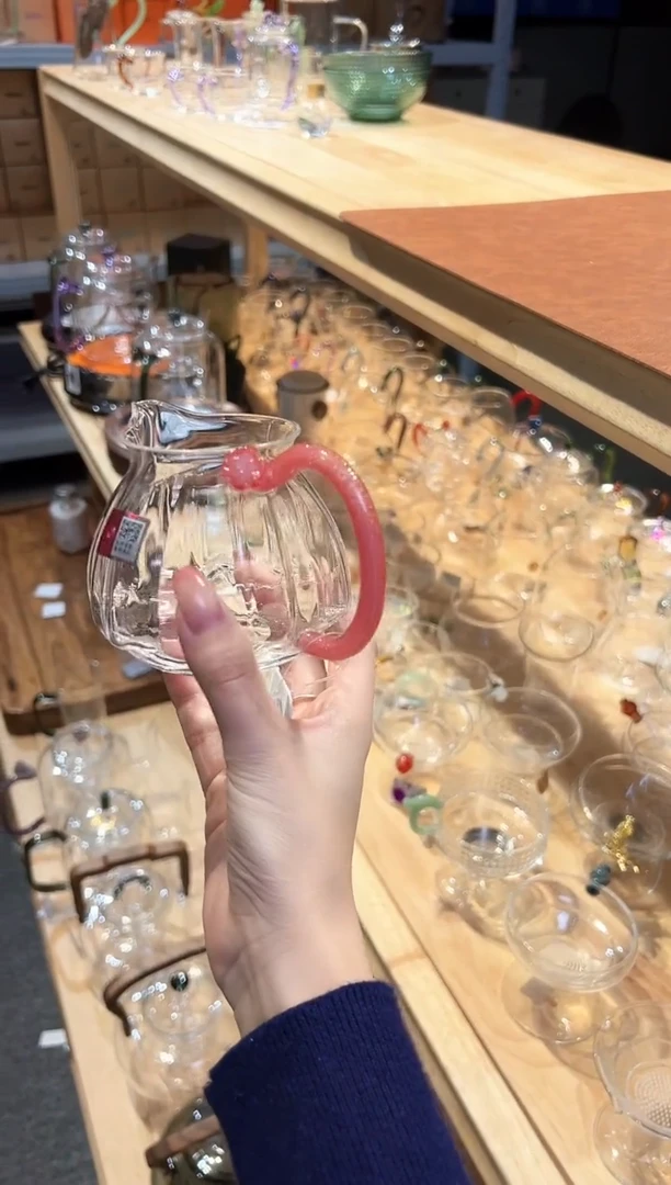 乐*西禾器莲君公道杯蜜粉金