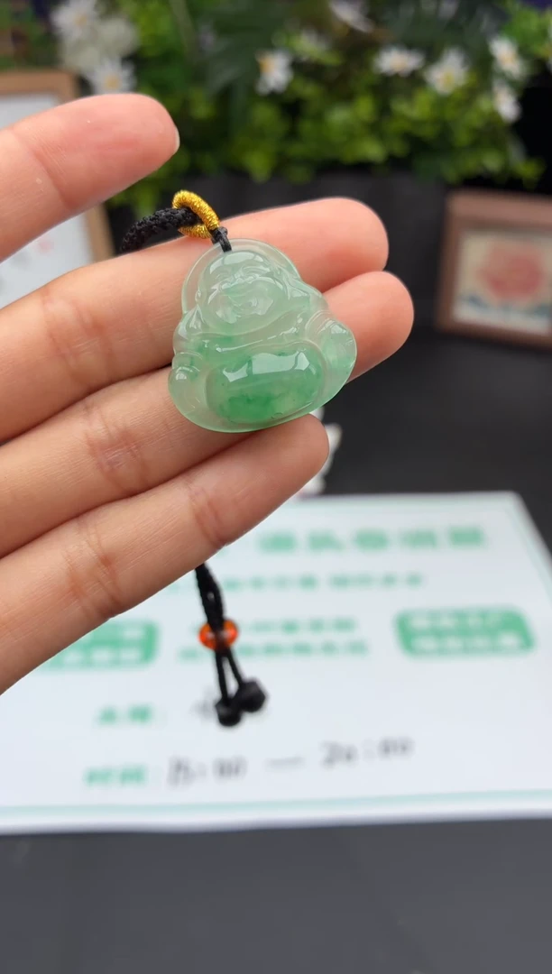 石英质玉未镶嵌颈饰非洲翠佛公吊坠