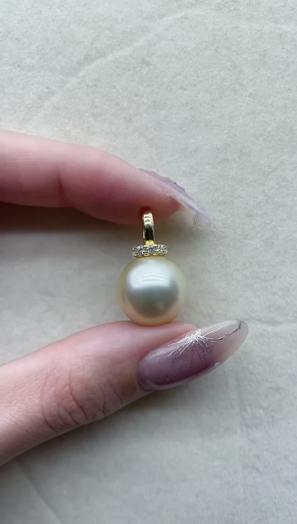 【闪购商品】海水珍珠吊坠银S925镶嵌Y105