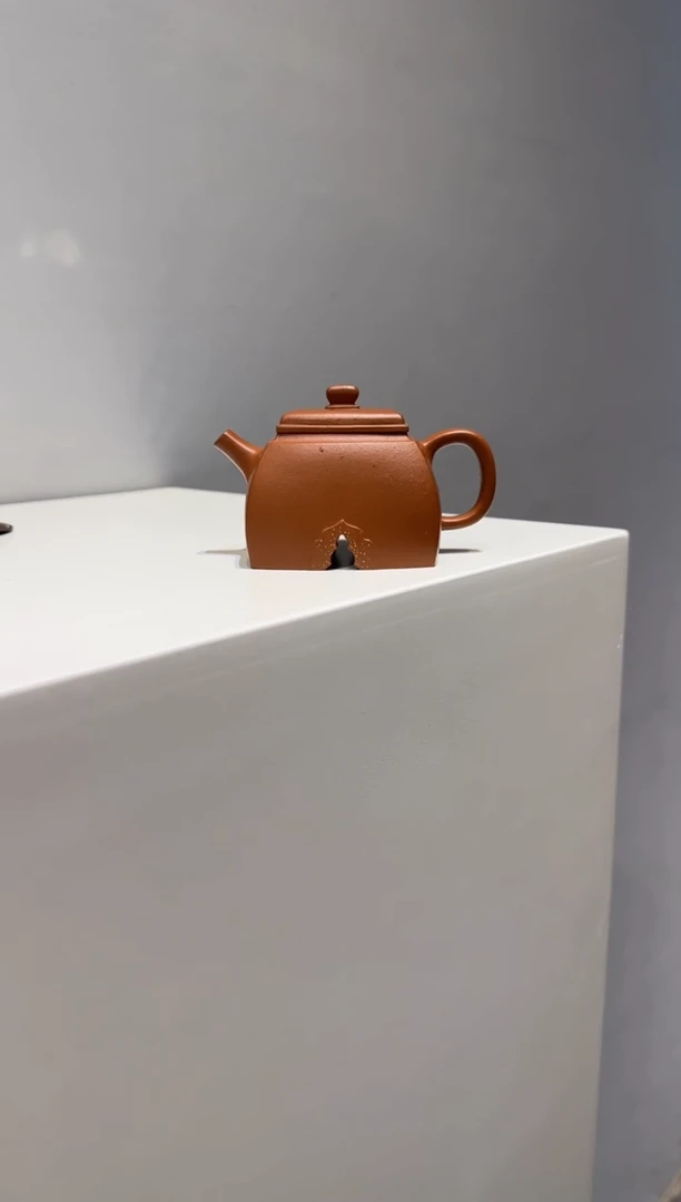 茶壶紫砂历**新小悟空 黄龙山朱泥