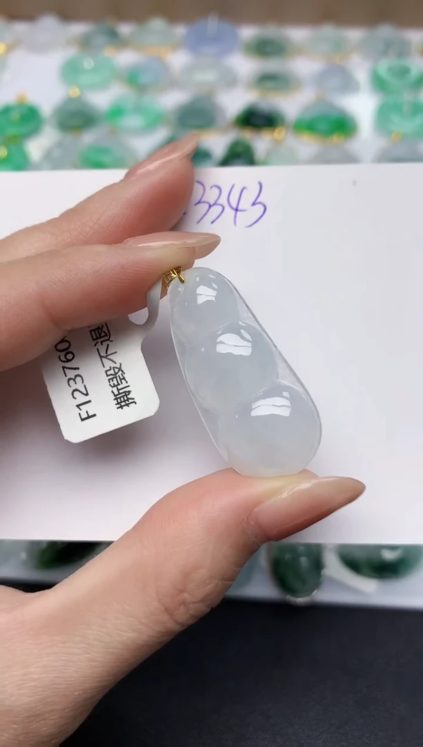 颈饰18K金镶嵌翡翠天然缅甸A货翡翠百元以上9元证书费自理