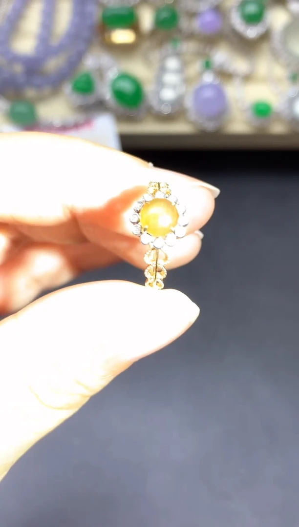 18K金镶嵌戒指翡翠305-中国好珍宝