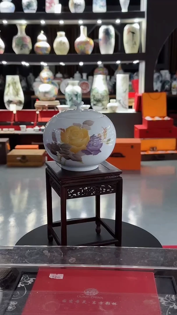 【闪购商品】手绘款十二花神月季茶叶罐