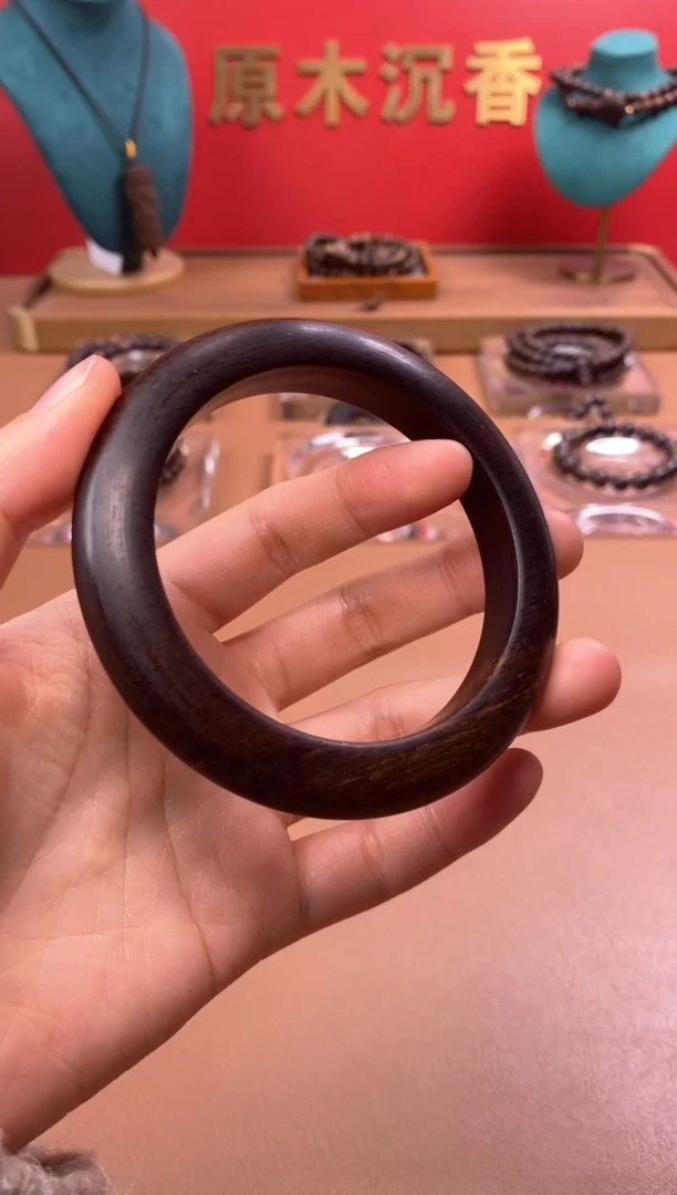 【闪购商品】沉香木手串P富森红土玉化手镯XD00550402