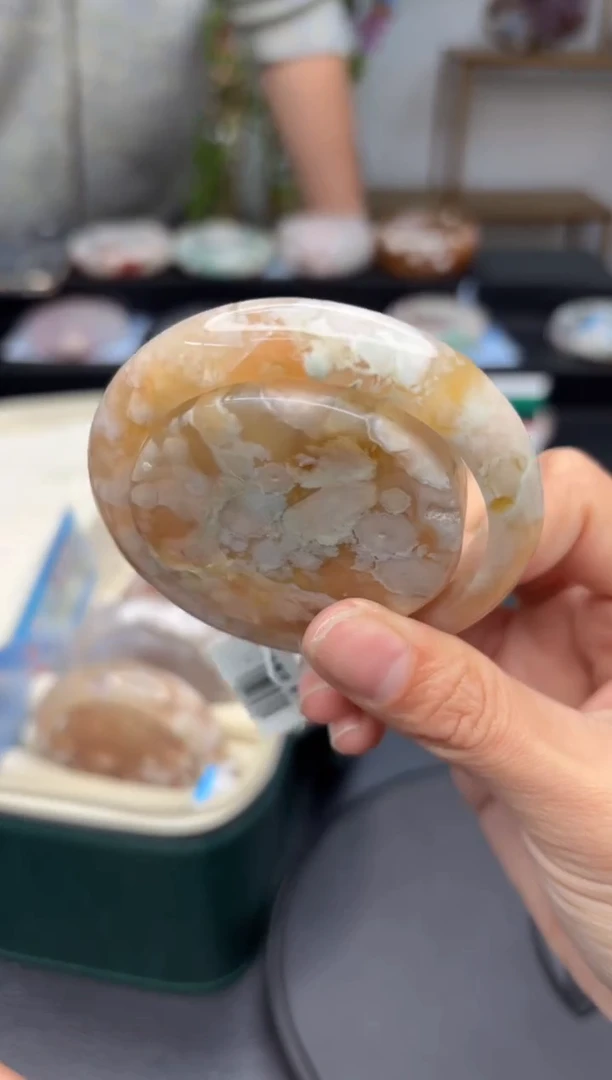 【闪购商品】石英质玉手镯未镶嵌A1299(53圈赠送镯心)