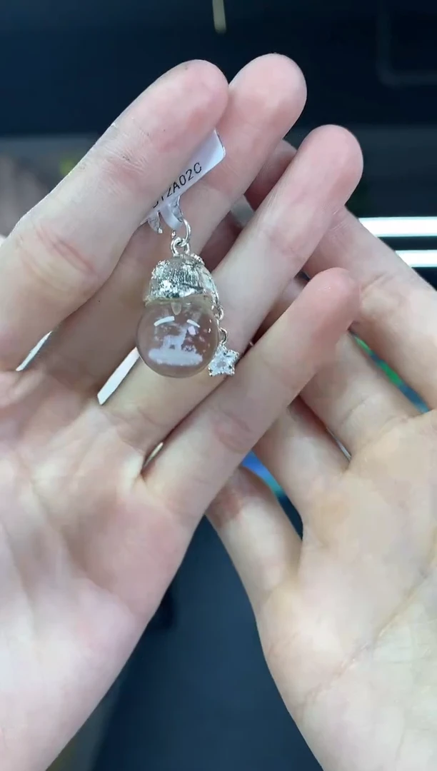 未镶嵌颈饰水晶多样性发其一颜色微差