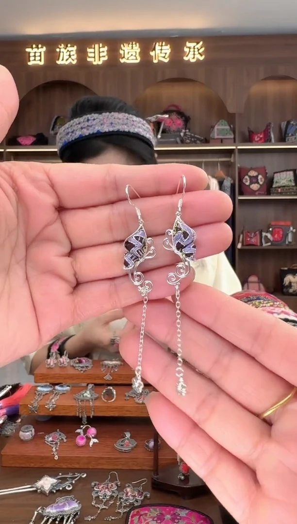 【闪购商品】织绣扶光苗绣传承37
