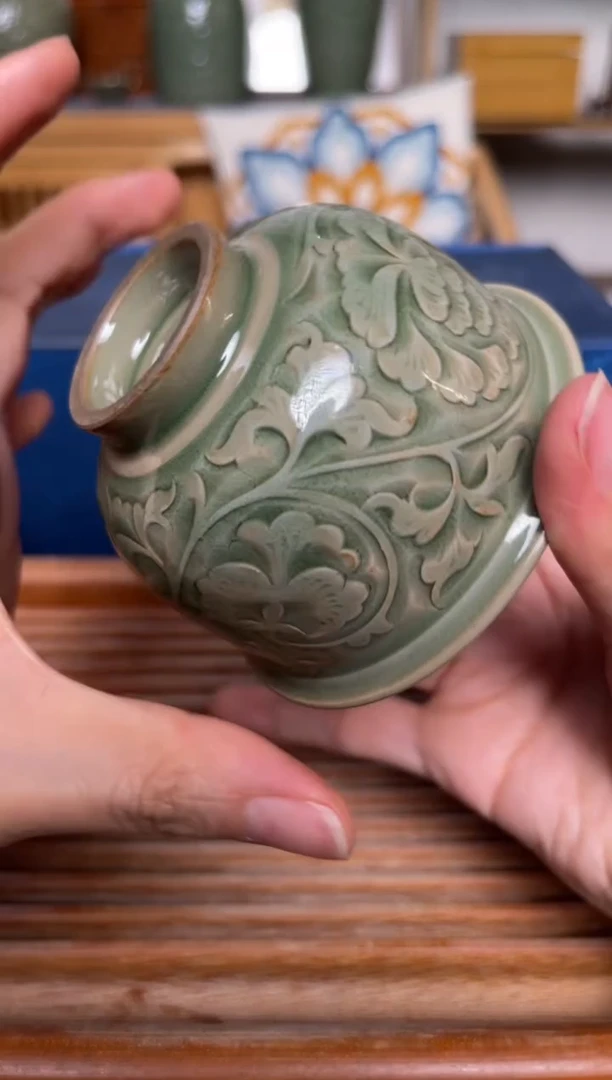 【闪购商品】其他339王晓娜 纯手工秘色牡丹纹铃铛杯