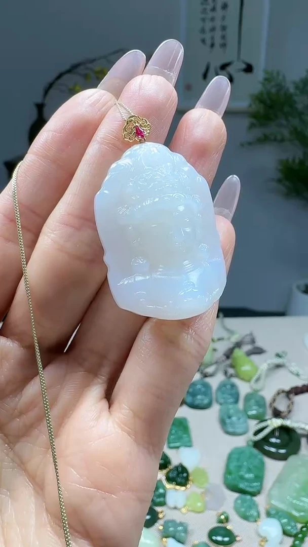 吊坠(不含链)18K金镶嵌和田玉1