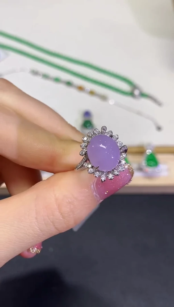 【闪购商品】翡翠颈饰18K金镶嵌团购61