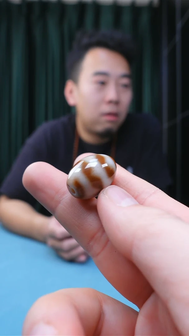 【闪购商品】玛瑙/玉髓配饰未镶嵌双虎达落15*20（多样性发货发其一