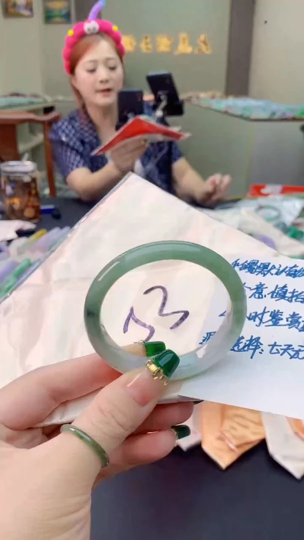 翡翠手镯未镶嵌0902097966