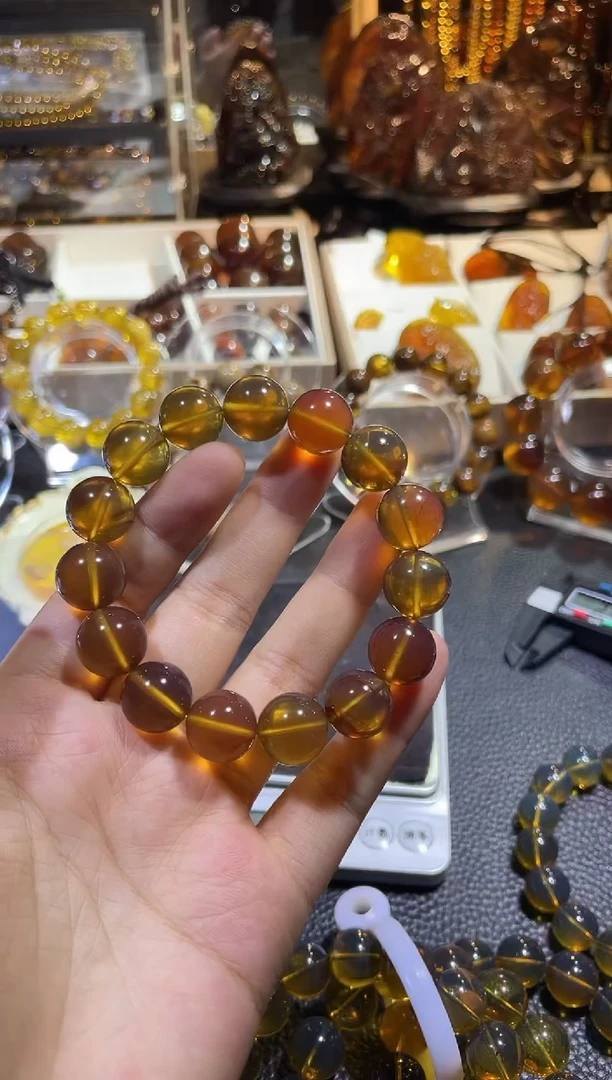 未镶嵌琥珀裸石灵草卡13左右飘蜜