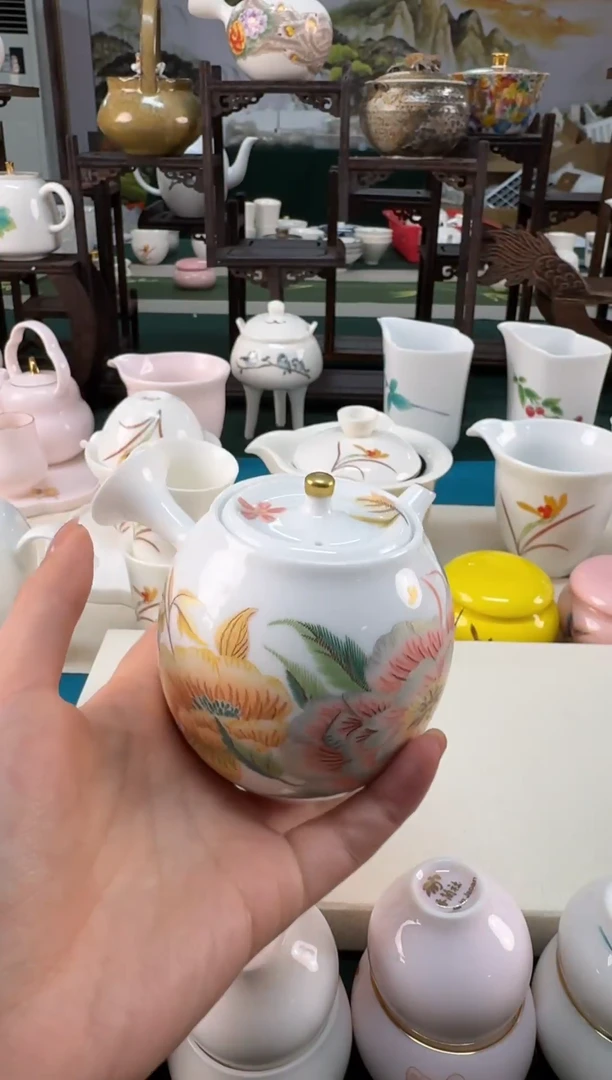 【闪购商品】瓷器 ······.......