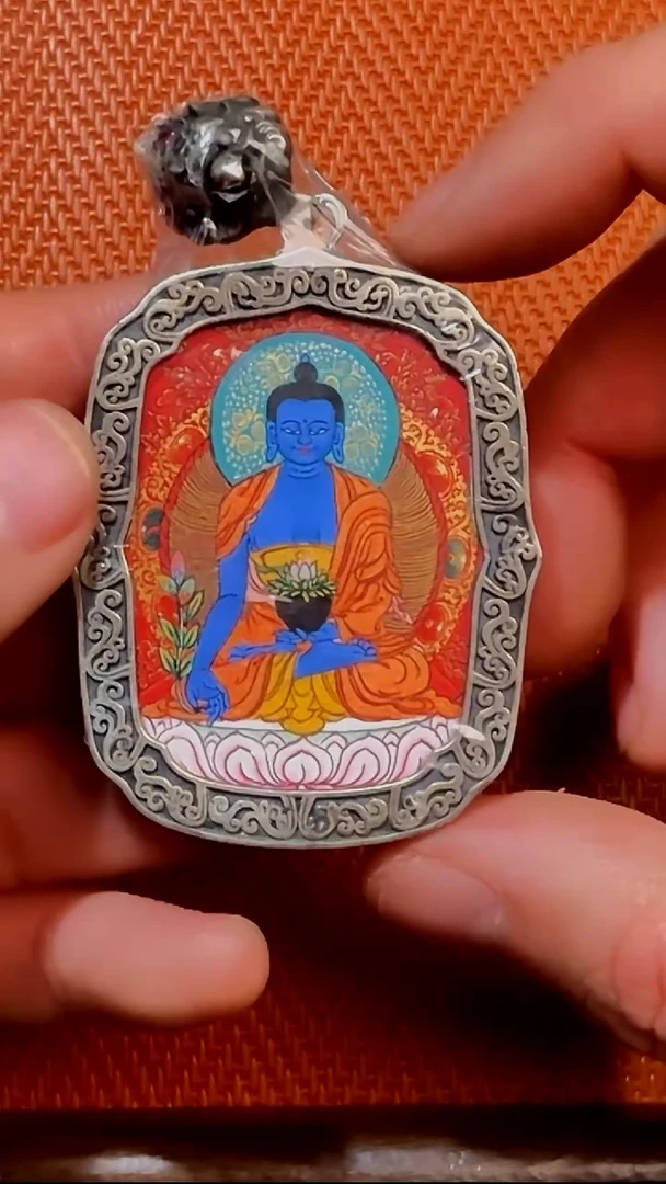 吊坠嘴哥严选——1216药师佛唐卡