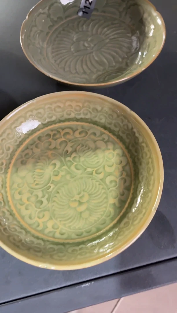 耀州窑仰山团菊盘