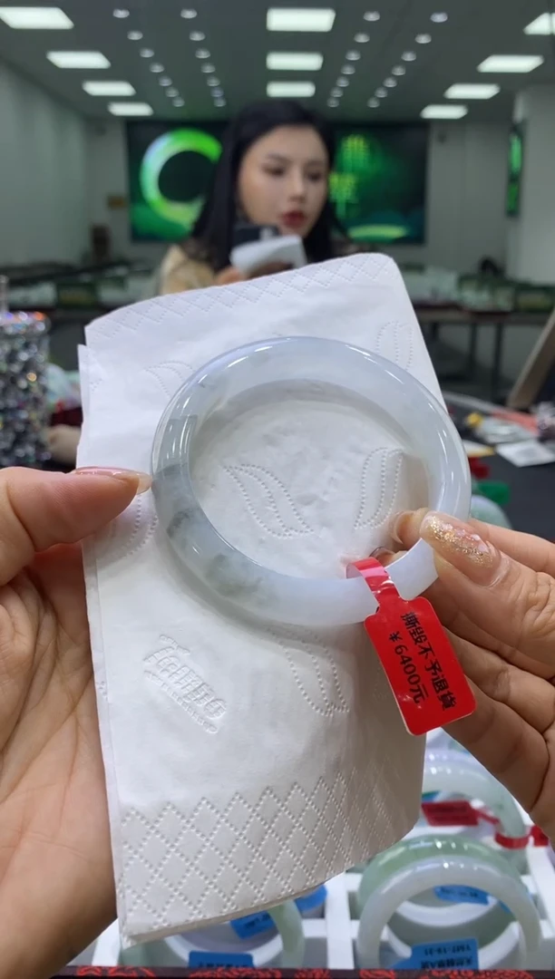 未镶嵌手镯翡翠00004432