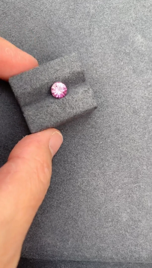 【闪购商品】彩色蓝宝石裸石未镶嵌1.1ct帕帕拉恰