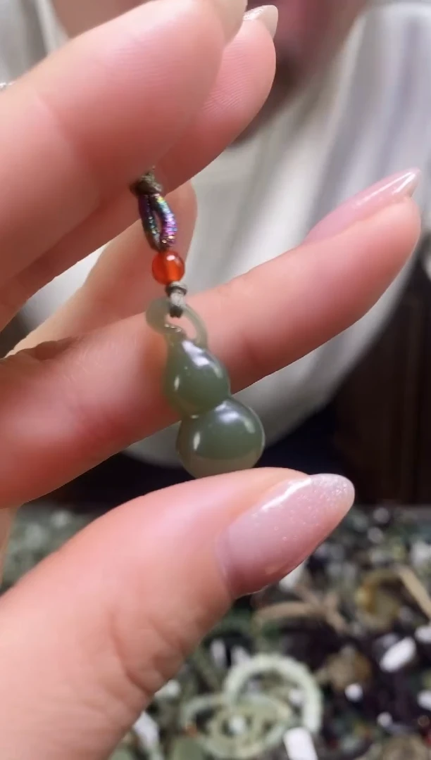 【闪购商品】和田玉颈饰未镶嵌多样性发货，拍一发一