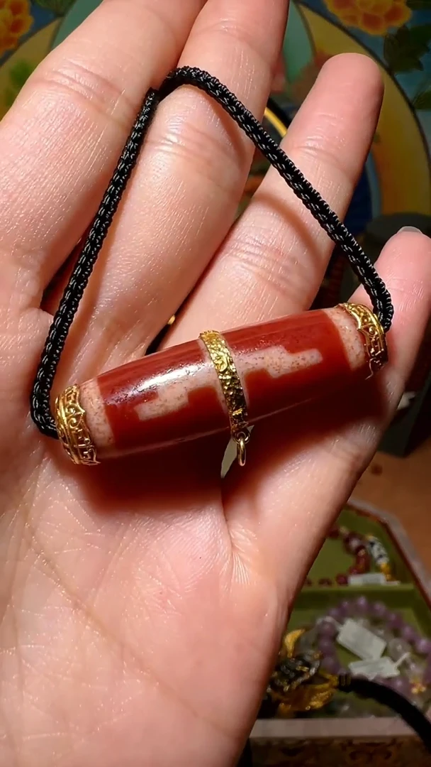 18K金镶嵌吊坠(不含链)玛瑙/玉髓（覆膜）吊坠