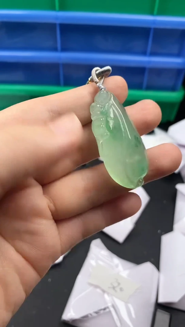 无非金属吊坠00071