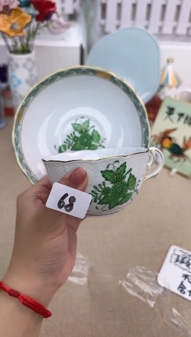 瓷片泡泡家的瓷器真好看