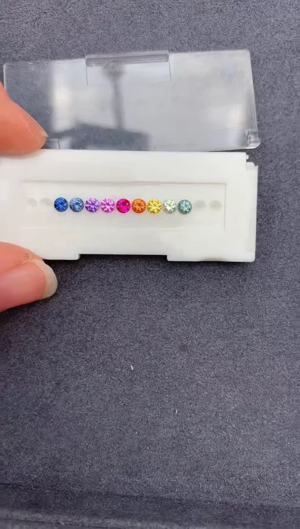 【闪购商品】彩色蓝宝石裸石未镶嵌1.2ct彩蓝宝套盒