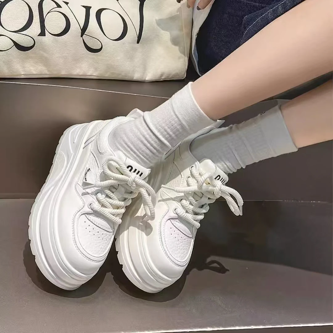 7001-1/158  厚底小白鞋女透气百搭真皮板鞋小个子休闲鞋