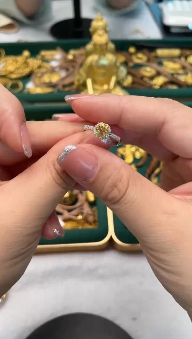 【闪购商品】水晶戒指银S925镶嵌S925黄水晶戒指