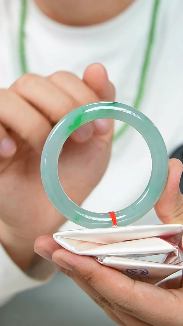 【闪购商品】翡翠手镯未镶嵌9号手镯圈口56圆条/GG/1