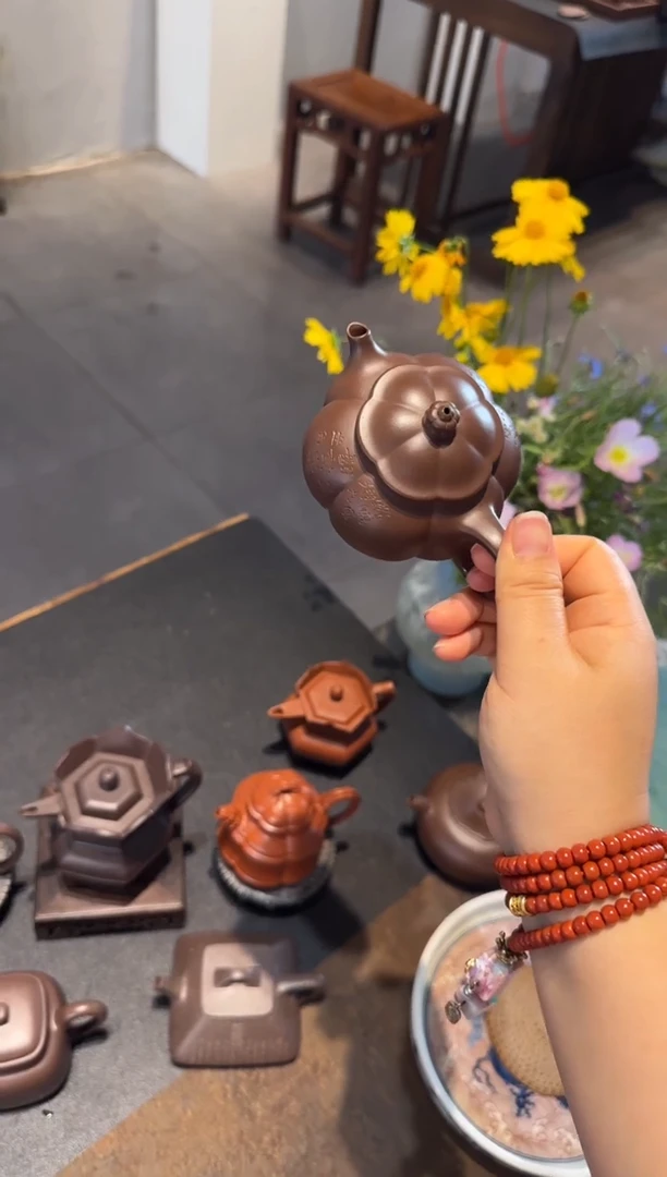 茶壶紫砂大鱼海棠