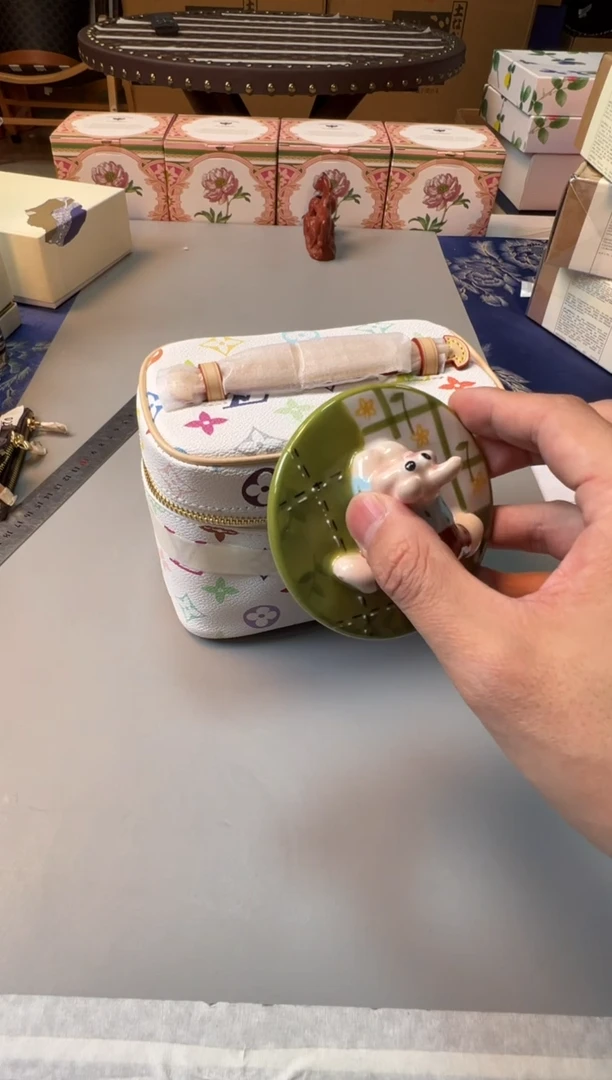 瓷片全场正品，七天无理由