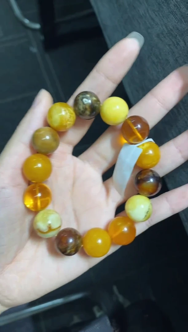 未镶嵌蜜蜡裸石（静）多宝手串