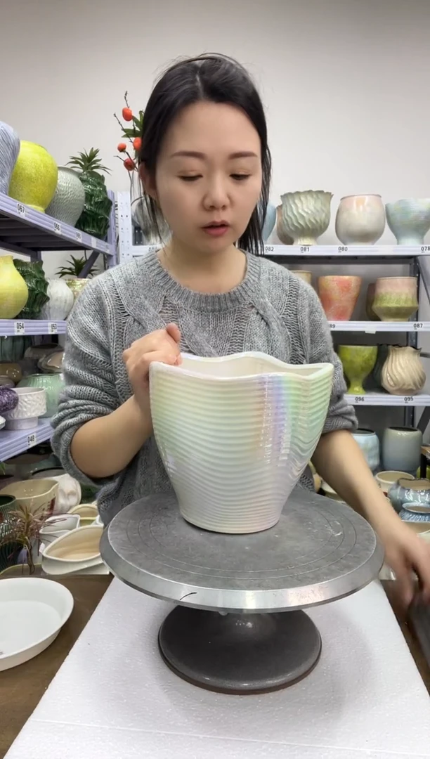 【12.13】花盆链接 高： 17 口：19