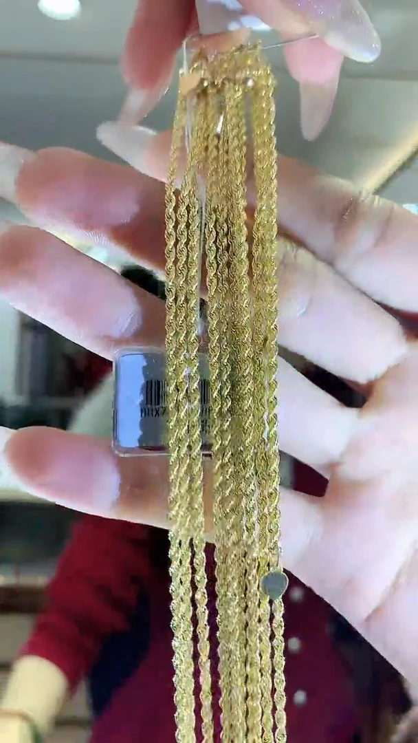 【闪购商品】18K金颈饰项链多样性发一条