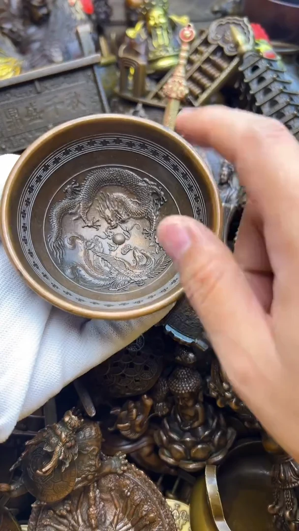 精美铜器，点击下单