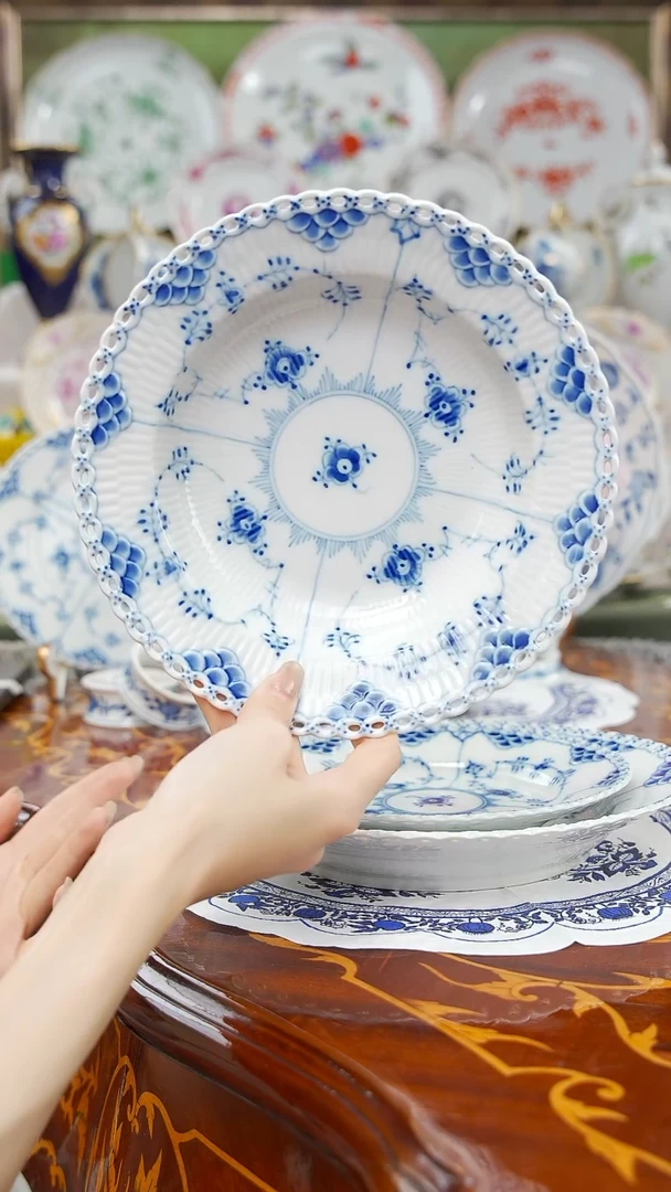 摆件米多家中古瓷器如图所示42