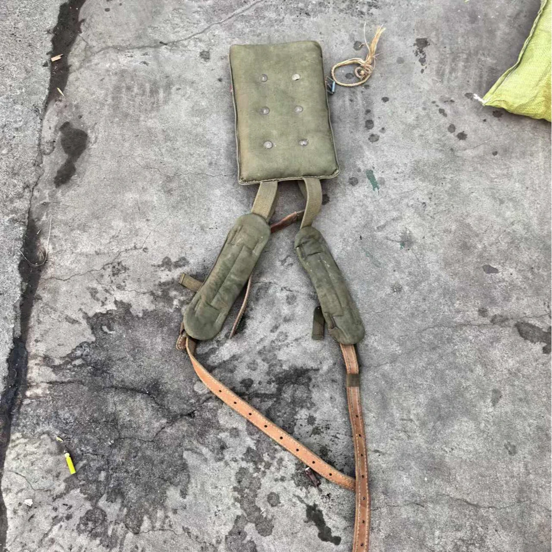 怀旧老货库存1970年代多功能背具百搭复古