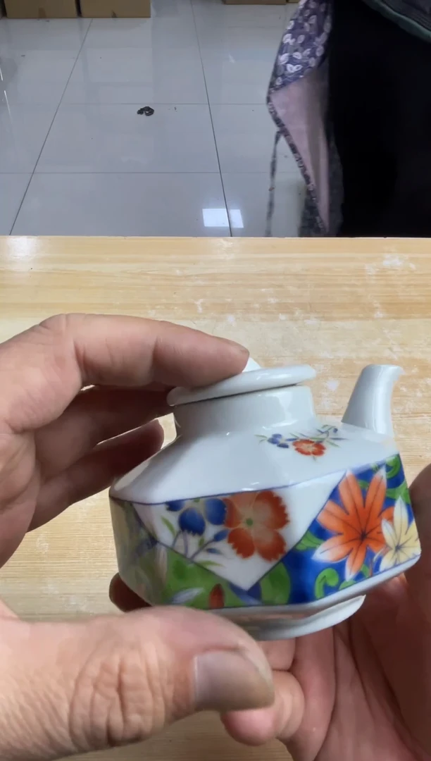 默认微瑕，no退no换，介意勿拍