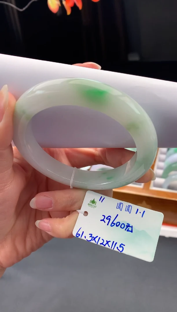 未镶嵌手镯翡翠翡翠自带#送人#，假一赔三