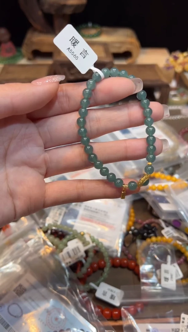 【闪购商品】翡翠手饰未镶嵌手饰@@A5565