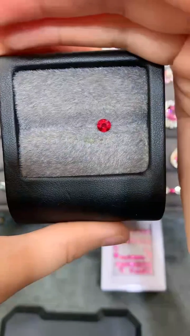 【闪购商品】定制尖晶石裸石未镶嵌椭圆 绝地 0.51ct