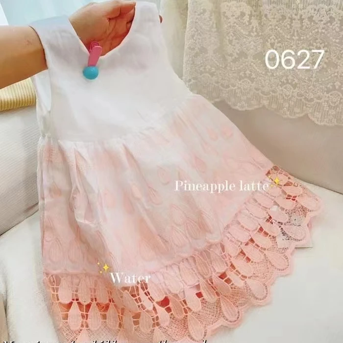 爆款童装90-130休闲裤/T恤/套装/连衣裙清款