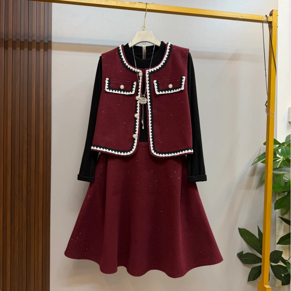 微胖新款时尚气质轻奢小香风亮闪闪精致显瘦马甲十连衣裙两件套