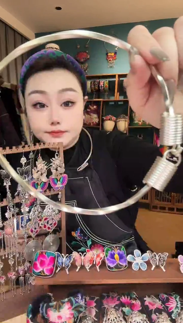 刺绣纯手工民族风刺绣项圈